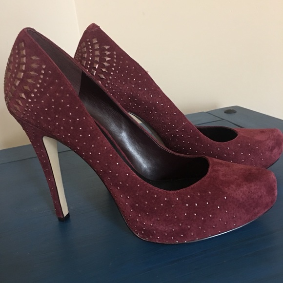 BCBGeneration Shoes - GORGEOUS BCBG size 10